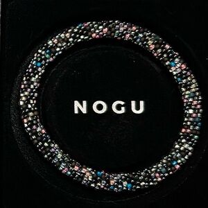 🖤🩶🩷 Lotus Sky Multicoloured Himalayan Bracelet